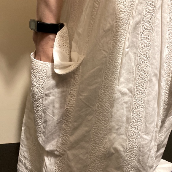 White Midi Dress With Pocket - Picture 4 of 6